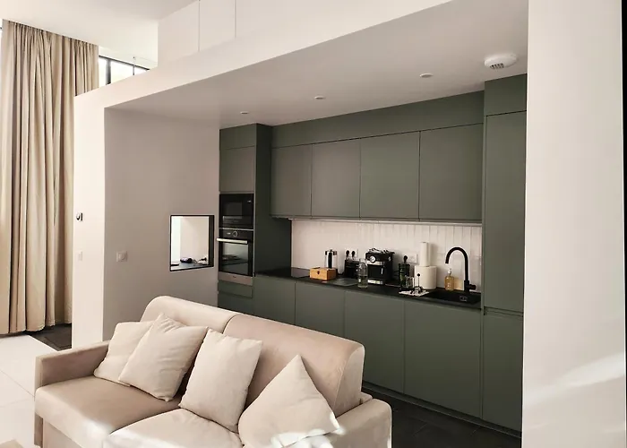 Loft Moderne Et Lumineux